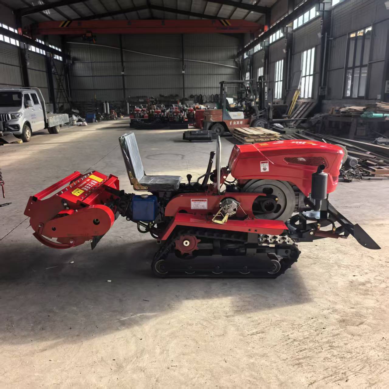 Compact Ride-on Crawler Mini T - đánh giá và giá Farming Agriculture Land